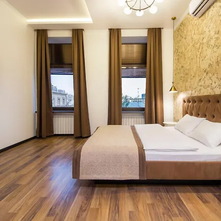 Apartment Design Ploshcha Ukrainskykh Heroiv Area
